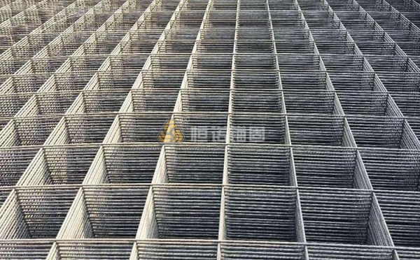 錨桿掛網噴漿護坡施工