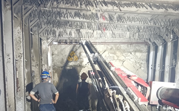 礦山高應力巖層支護新選擇：自鉆式中空錨桿技術優勢與應用