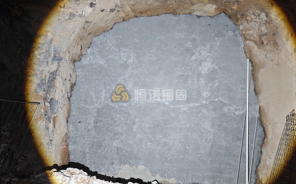 礦山巷道支護工序繁瑣效率低？自鉆式錨桿如何加快掘進速度