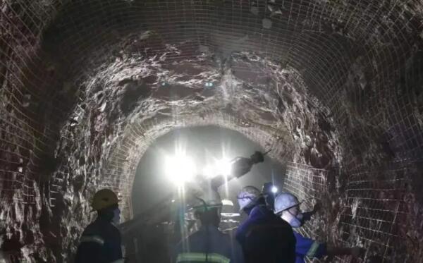 豎井坍塌 豎井坍塌